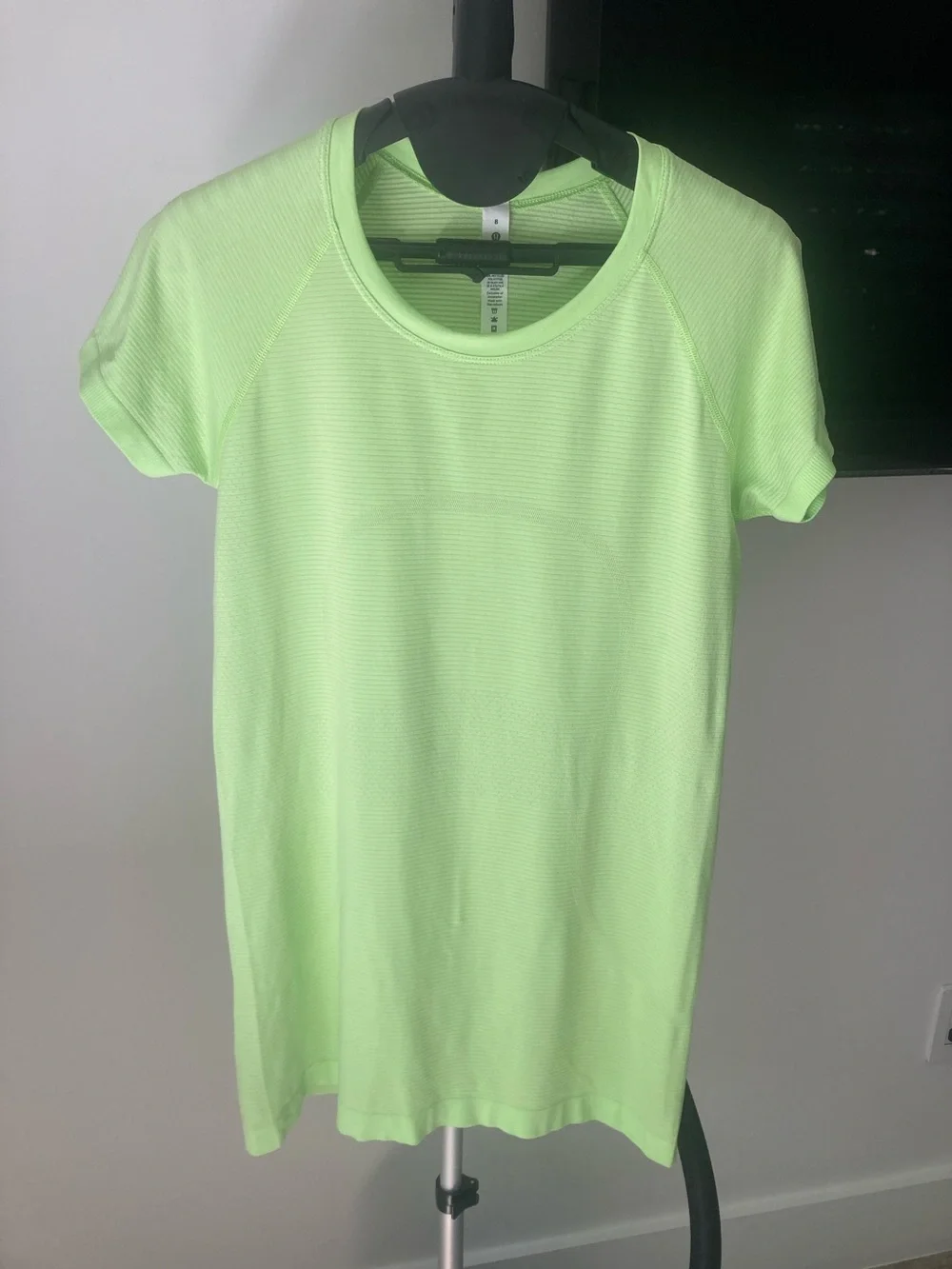lululemon athletica Neon Lime Short Sleeve Crew Tee